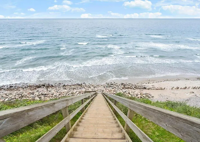 1472-n-hundested-bavnevejen-30 *